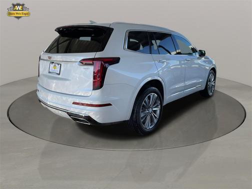 2024 Cadillac XT6 Premium Luxury AWD