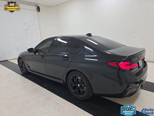 Black Sapphire Metallic 2023 BMW 530 i