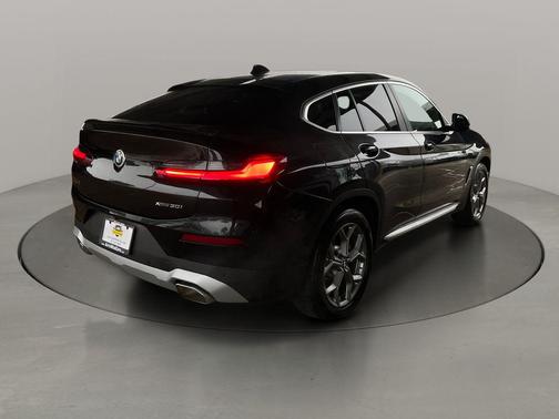 Black Sapphire Metallic 2024 BMW X4 xDrive30i