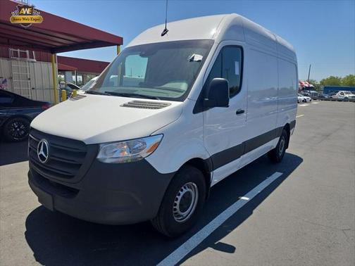 2024 Mercedes-Benz Sprinter 2500 Standard Roof