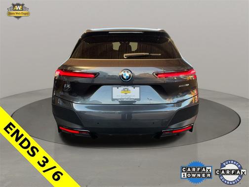 2025 BMW iX xDrive50