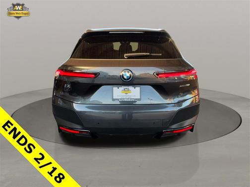 2025 BMW iX xDrive50