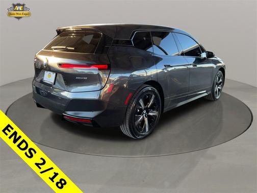 2025 BMW iX xDrive50