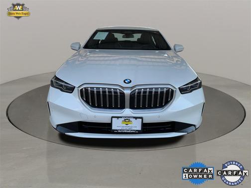 2025 BMW 530 i xDrive