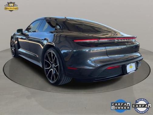 2023 Porsche Taycan Base