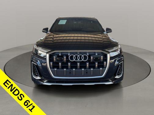 Waitomo Blue Metallic 2025 Audi Q7 45 Premium