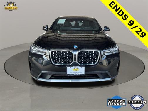 2024 BMW X4 xDrive30i