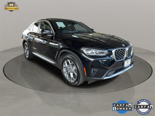 2024 BMW X4 xDrive30i