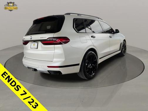 2022 BMW X7 xDrive40i