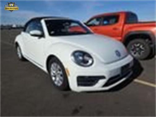 2019 Volkswagen Beetle 2.0T S