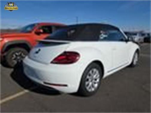 2019 Volkswagen Beetle 2.0T S