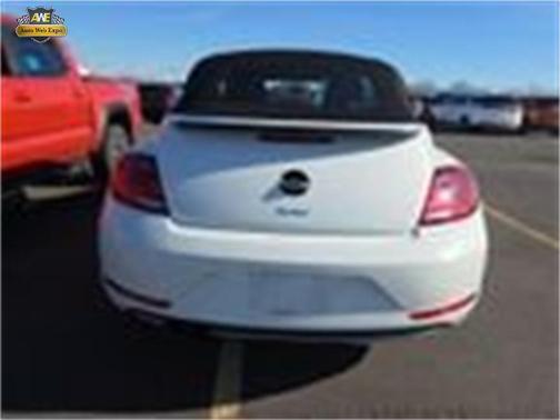 2019 Volkswagen Beetle 2.0T S