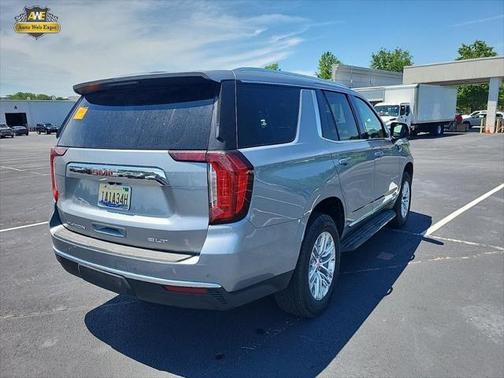 2024 GMC Yukon SLT