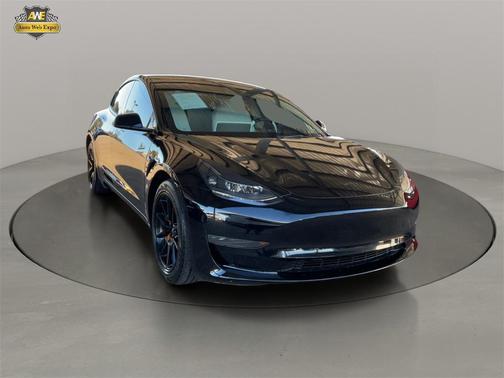 2023 Tesla Model 3 Standard Range