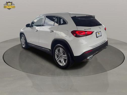 2021 Mercedes-Benz GLA 250 Base 4MATIC