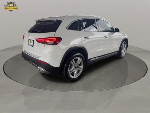 2021 Mercedes-Benz GLA 250 Base 4MATIC