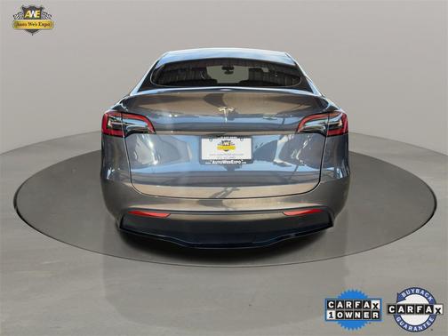 2023 Tesla Model Y RWD