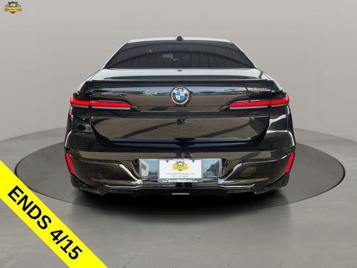 Black Sapphire Metallic 2025 BMW 740 740i