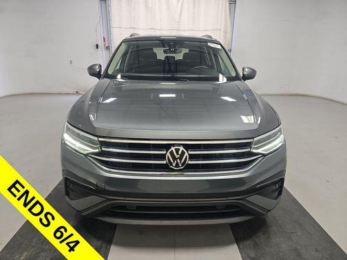 Platinum Gray Metallic 2023 Volkswagen Tiguan 2.0T S