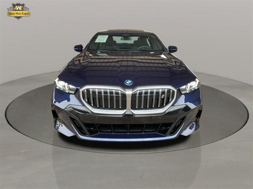 2024 BMW i5 eDrive40