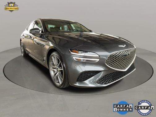 2022 Genesis G70 2.0T AWD