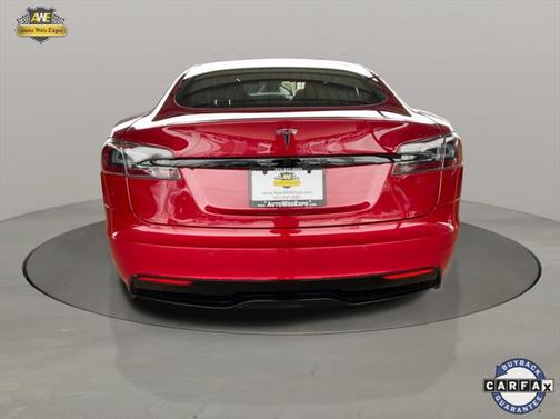 2022 Tesla Model S Base