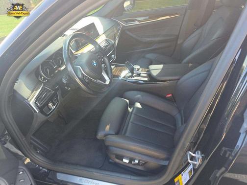 2019 BMW 530e iPerformance