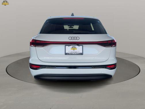 2025 Audi Q6 e-tron Premium Plus