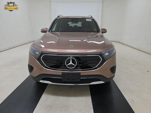 2023 Mercedes-Benz EQB 250 Base