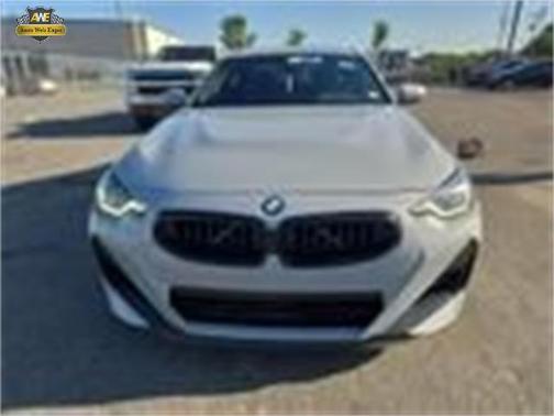 2022 BMW 230 i