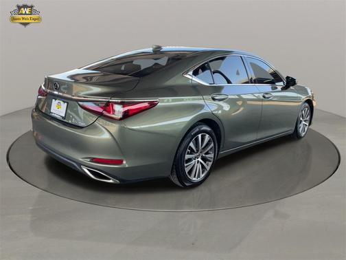 2019 Lexus ES 350 Ultra Luxury