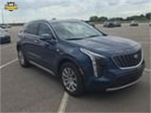 2021 Cadillac XT4 Premium Luxury