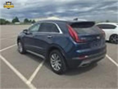 2021 Cadillac XT4 Premium Luxury
