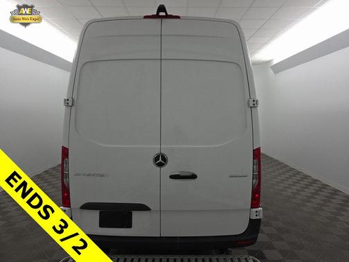 2024 Mercedes-Benz Sprinter 2500 Cargo 170 WB