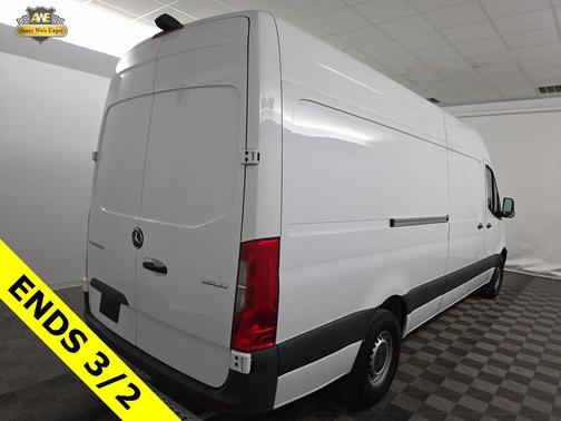 2024 Mercedes-Benz Sprinter 2500 Cargo 170 WB