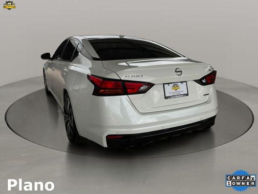 Pearl White Tricoat 2020 Nissan Altima SR VC-Turbo FWD