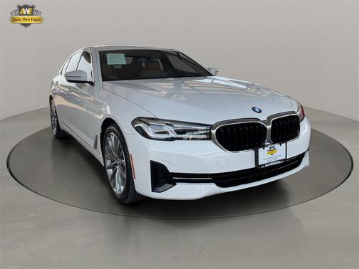 2023 BMW 530 i