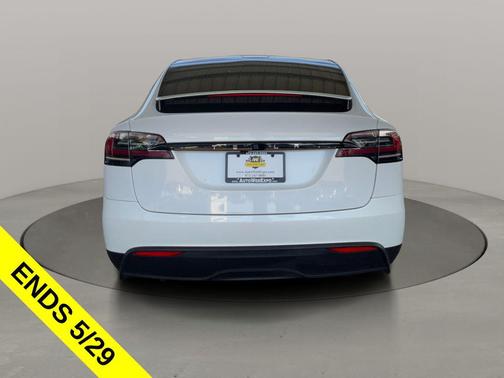 Pearl White Multi-Coat 2024 Tesla Model X Long Range