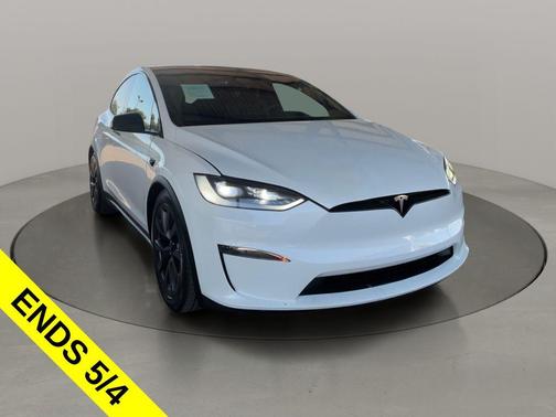 Pearl White Multi-Coat 2024 Tesla Model X Long Range
