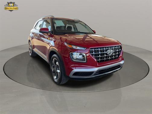 2022 Hyundai VENUE SEL