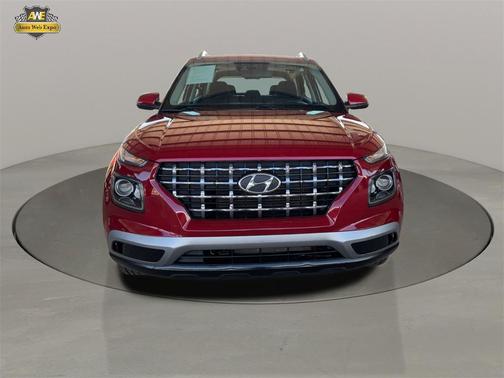 2022 Hyundai VENUE SEL
