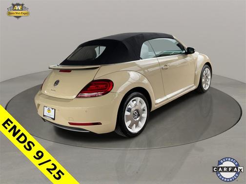 2019 Volkswagen Beetle 2.0T SE