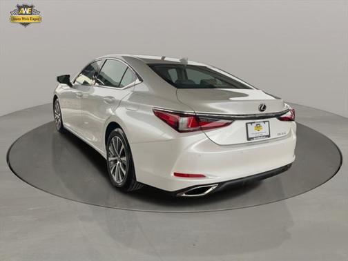 2021 Lexus ES 350 Base