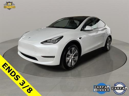 2022 Tesla Model Y Long Range Dual Motor All-Wheel Drive