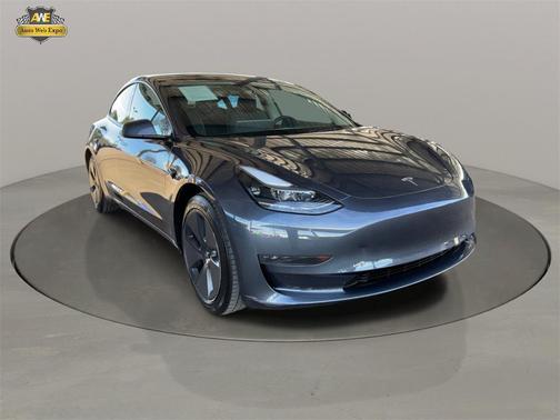 2023 Tesla Model 3 Standard Range