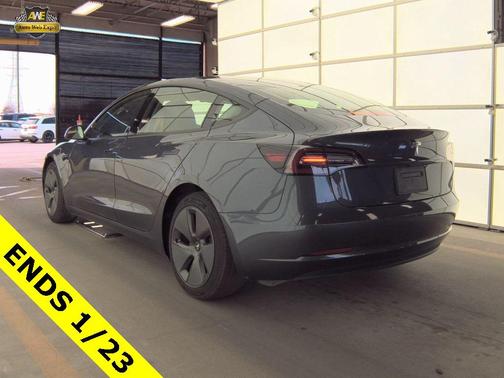 2023 Tesla Model 3 Standard Range