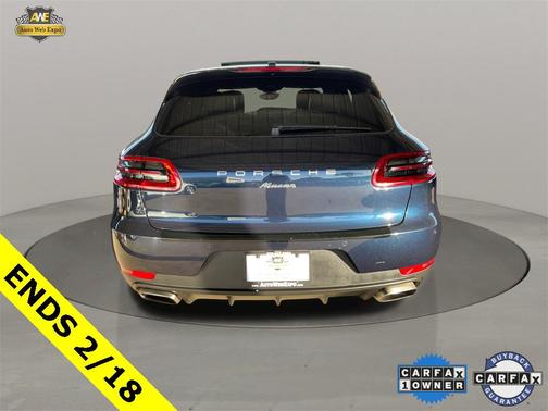 2018 Porsche Macan Base