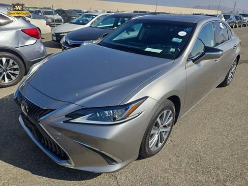 2021 Lexus ES 300h Base