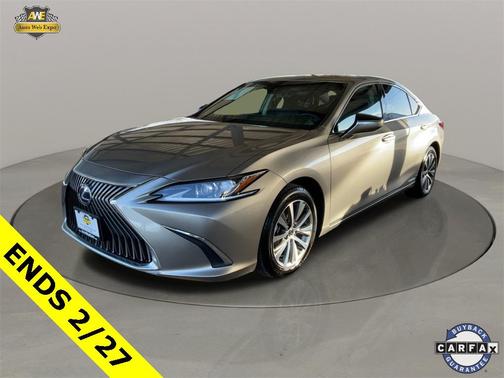 2021 Lexus ES 300h Base