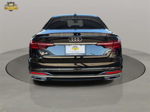 2023 Audi A4 45 S line Premium Plus